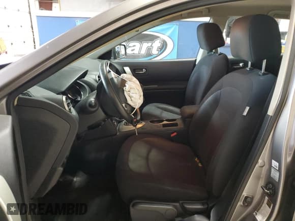 ✅ 2014 Nissan Rogue S • VIN: JN8AS5MV5EW709680 • Lot: 93079265. Listed on Copart with 126,945 mi. Free auction sales archive from the USA and detailed vehicle history report at DreamBid. Image 7.