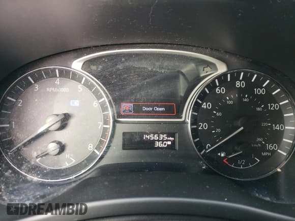 ✅ 2014 Nissan Pathfinder SL • VIN: 5N1AR2MM2EC618344 • Lot: 88056845. Wystawiony na Copart z przebiegiem 145 635 mil. Bezpłatny archiwum sprzedaży aukcyjnych z USA i szczegółowy raport historii pojazdu na DreamBid. Zdjęcie 9.