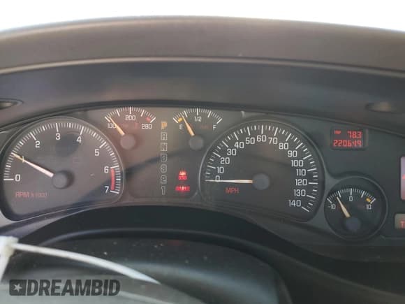 ✅ 2001 Pontiac Bonneville SSEi • VIN: 1G2HZ541614237258 • Лот: 78133534. Опубликован ранее на Copart с пробегом 220 649 миль. Бесплатный доступ к архиву аукционных продаж из США и подробный отчёт об истории автомобиля на DreamBid. Изображение 9.