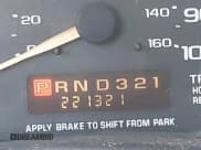 ✅ 2002 GMC Savana • VIN: 1GDFG15W421219416 • Lot: 42572876. Listed on IAAI with 221,321 mi. Free auction sales archive from the USA and detailed vehicle history report at DreamBid. Image 15.