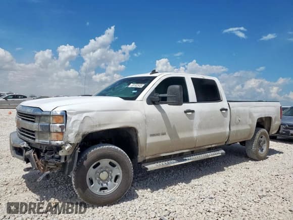 ✅ 2015 Chevrolet Silverado 2500HD Work Truck • VIN: 1GB1KUEG9FF569063 • Lot: 69182545. Listed on Copart with 256,125 mi. Free auction sales archive from the USA and detailed vehicle history report at DreamBid. Image 1.