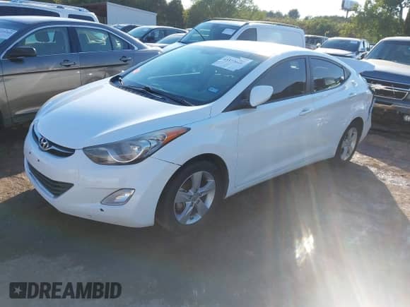 2013 Hyundai Elantra Limited with VIN 5NPDH4AE8DH156338, listed as a IAAI auction lot 43337019 with 106,770 mi miles and . Bid and sale history available at DreamBid. Image 2.
