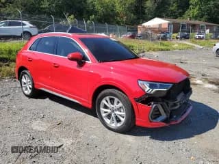 ✅ 2021 Audi Q3 S line Premium Plus • VIN: WA1EECF30M1131837 • Lot: 71311855. Wystawiony na Copart z przebiegiem 58 765 mil. Bezpłatny archiwum sprzedaży aukcyjnych z USA i szczegółowy raport historii pojazdu na DreamBid. Zdjęcie 4.