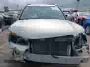 2001 Toyota Highlander z VIN JTEGF21A010014509, wystawiony jako IAAI lot #41512700 z przebiegiem 165 065 mil mil oraz . Historia ofert i sprzedaży dostępna na DreamBid. Obrazek 13.