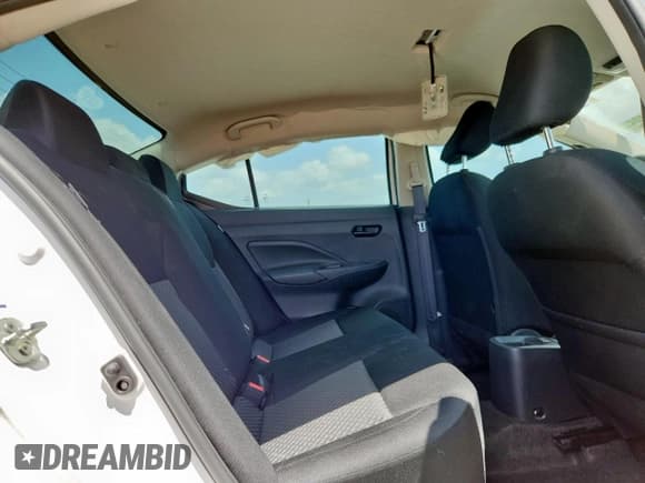 ✅ 2024 Nissan Versa S • VIN: 3N1CN8DV4RL829451 • Lot: 61345405. Wystawiony na Copart z przebiegiem 22 548 mil. Bezpłatny archiwum sprzedaży aukcyjnych z USA i szczegółowy raport historii pojazdu na DreamBid. Zdjęcie 10.