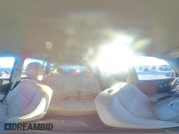 ✅ 2015 Mercedes-Benz GLK 350 • VIN: WDCGG5HB1FG426867 • Лот: 92728835. Опубликован ранее на Copart с пробегом 137 450 миль. Бесплатный доступ к архиву аукционных продаж из США и подробный отчёт об истории автомобиля на DreamBid. Изображение 15.