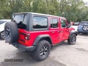 ✅ 2019 Jeep Wrangler Unlimited Sport S • VIN: 1C4HJXDN5KW634726 • Lot: 43229188. Wystawiony na IAAI z przebiegiem 98 032 mil. Bezpłatny archiwum sprzedaży aukcyjnych z USA i szczegółowy raport historii pojazdu na DreamBid. Zdjęcie 4.