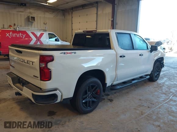 ✅ 2023 Chevrolet Silverado 1500 RST • VIN: 1GCUDEED3PZ204330 • Lot: 43409246. Listed on IAAI with 34,592 mi. Free auction sales archive from the USA and detailed vehicle history report at DreamBid. Image 4.