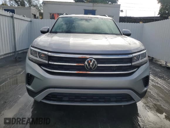 ✅ 2022 Volkswagen Atlas SE • VIN: 1V2DP2CA2NC501943 • Lot: 51181225. Listed on Copart with 70,604 mi. Free auction sales archive from the USA and detailed vehicle history report at DreamBid. Image 5.