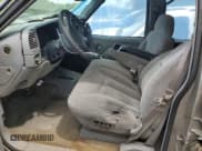 ✅ 2000 Chevrolet Silverado 3500 • VIN: 1GCHK33J6YF516293 • Lot: 53083035. Listed on Copart with 220,219 mi. Free auction sales archive from the USA and detailed vehicle history report at DreamBid. Image 7.