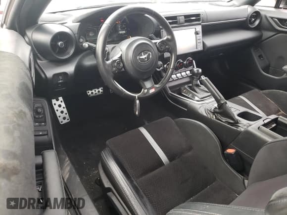 ✅ 2023 Toyota 86 Premium • VIN: JF1ZNBF1XP8763326 • Lot: 68341815. Listed on Copart with 27,037 mi. Free auction sales archive from the USA and detailed vehicle history report at DreamBid. Image 8.