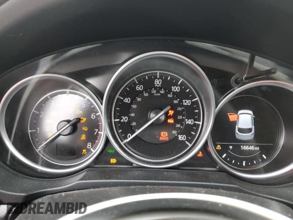 ✅ 2024 Mazda CX-5 S Carbon Edition • VIN: JM3KFBCL3R0519461 • Лот: 72096055. Опубликован ранее на Copart с пробегом 16 646 миль. Бесплатный доступ к архиву аукционных продаж из США и подробный отчёт об истории автомобиля на DreamBid. Изображение 9.