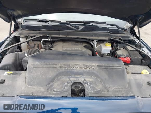 ✅ 2022 Ram 2500 Tradesman • VIN: 3C6UR5CJ5NG131668 • Lot: 42127596. Wystawiony na IAAI z przebiegiem 44 015 mil. Bezpłatny archiwum sprzedaży aukcyjnych z USA i szczegółowy raport historii pojazdu na DreamBid. Zdjęcie 10.