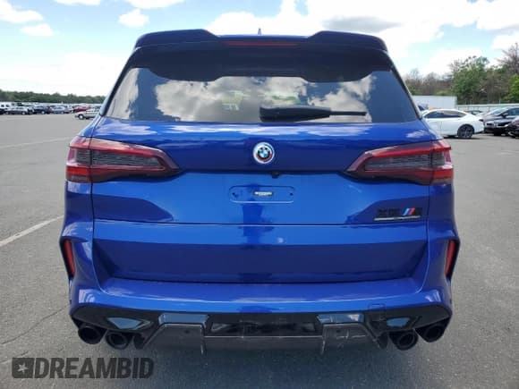 ✅ 2023 BMW X5 M • VIN: 5YMJU0C08P9R95113 • Lot: 56874944. Listed on Copart with 3,661 mi. Free auction sales archive from the USA and detailed vehicle history report at DreamBid. Image 6.