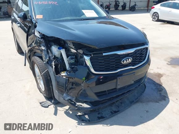 ✅ 2019 Kia Sorento LX • VIN: 5XYPG4A35KG585035 • Лот: 43152392. Опубликован ранее на IAAI с пробегом 74 123 миль. Бесплатный доступ к архиву аукционных продаж из США и подробный отчёт об истории автомобиля на DreamBid. Изображение 6.