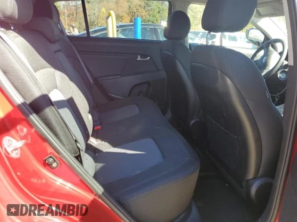 ✅ 2015 Kia Sportage LX • VIN: KNDPB3ACXF7748497 • Lot: 90991465. Wystawiony na Copart z przebiegiem 152 289 mil. Bezpłatny archiwum sprzedaży aukcyjnych z USA i szczegółowy raport historii pojazdu na DreamBid. Zdjęcie 11.