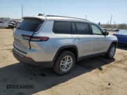✅ 2023 Jeep Grand Cherokee Laredo • VIN: 1C4RJKAG5P8821179 • Лот: 54666005. Опубликован ранее на Copart с пробегом 13 225 миль. Бесплатный доступ к архиву аукционных продаж из США и подробный отчёт об истории автомобиля на DreamBid. Изображение 3.