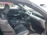 ✅ 2016 Ford Mustang EcoBoost Premium • VIN: 1FATP8UHXG5216870 • Lot: 43015703. Wystawiony na IAAI z przebiegiem 91 059 mil. Bezpłatny archiwum sprzedaży aukcyjnych z USA i szczegółowy raport historii pojazdu na DreamBid. Zdjęcie 5.