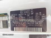 ✅ 2022 Kia Telluride LX • VIN: 5XYP2DHC8NG199783 • Lot: 43478520. Wystawiony na IAAI z przebiegiem 30 121 mil. Bezpłatny archiwum sprzedaży aukcyjnych z USA i szczegółowy raport historii pojazdu na DreamBid. Zdjęcie 9.