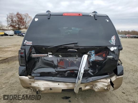 ✅ 2011 Ford Expedition XLT • VIN: 1FMJU1J52BEF21764 • Lot: 91398415. Wystawiony na Copart z przebiegiem 171 843 mil. Bezpłatny archiwum sprzedaży aukcyjnych z USA i szczegółowy raport historii pojazdu na DreamBid. Zdjęcie 6.