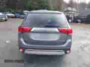 2019 Mitsubishi Outlander ES с VIN JA4AZ3A39KZ044527, выставлен на аукционе IAAI как лот 41815321 с пробегом 61 846 миль миль и . История ставок и продаж доступна на DreamBid. Изображение 16.