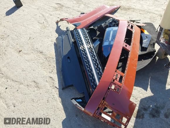 ✅ 2025 Hyundai Santa Fe Calligraphy • VIN: 5NMP5DGL5SH107376 • Lot: 43625819. Listed on IAAI with 10,575 mi. Free auction sales archive from the USA and detailed vehicle history report at DreamBid. Image 12.