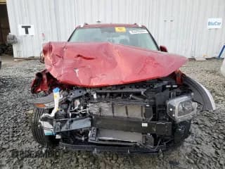 ✅ 2024 Hyundai Venue SEL • VIN: KMHRC8A35RU326447 • Lot: 83393564. Listed on Copart with 2,044 mi. Free auction sales archive from the USA and detailed vehicle history report at DreamBid. Image 5.