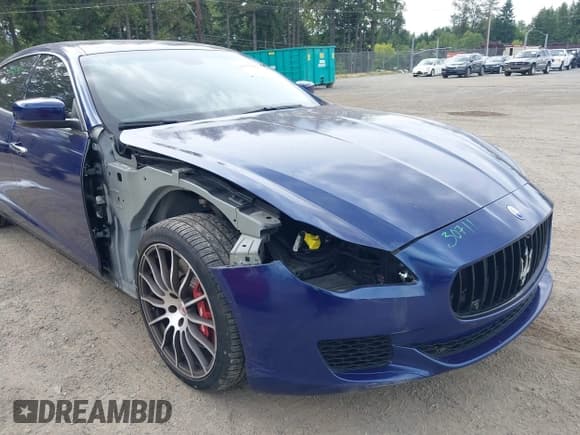 ✅ 2015 Maserati Quattroporte GTS • VIN: ZAM56PPA5F1141415 • Lot: 42553885. Wystawiony na IAAI z przebiegiem 56 506 mil. Bezpłatny archiwum sprzedaży aukcyjnych z USA i szczegółowy raport historii pojazdu na DreamBid. Zdjęcie 6.