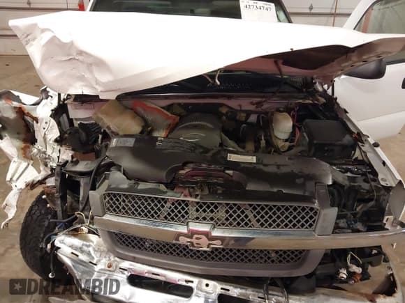 ✅ 2004 Chevrolet Silverado 2500HD LS • VIN: 1GCHK29U94E314964 • Лот: 42734747. Опубликован ранее на IAAI с пробегом Не указан. Бесплатный доступ к архиву аукционных продаж из США и подробный отчёт об истории автомобиля на DreamBid. Изображение 10.