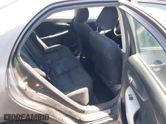 ✅ 2010 Toyota Corolla • VIN: 1NXBU4EE1AZ381517 • Lot: 42304545. Listed on IAAI with 367,167 mi. Free auction sales archive from the USA and detailed vehicle history report at DreamBid. Image 8.