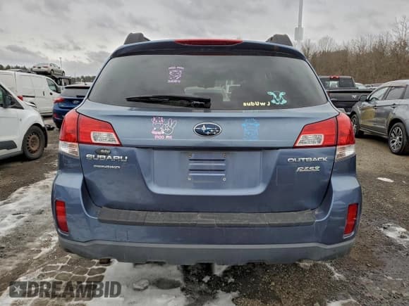 ✅ 2013 Subaru Outback Premium • VIN: 4S4BRBCC4D3272552 • Лот: 95450505. Опубликован ранее на Copart с пробегом 175 281 миль. Бесплатный доступ к архиву аукционных продаж из США и подробный отчёт об истории автомобиля на DreamBid. Изображение 6.