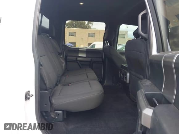 ✅ 2015 Ford F-150 XLT • VIN: 1FTEW1EF7FKE43105 • Lot: 43726698. Listed on IAAI with 149,652 mi. Free auction sales archive from the USA and detailed vehicle history report at DreamBid. Image 8.