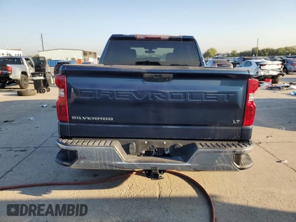 ✅ 2021 Chevrolet Silverado 1500 LT • VIN: 3GCPWCEK1MG447592 • Lot: 69987474. Wystawiony na Copart z przebiegiem 61 600 mil. Bezpłatny archiwum sprzedaży aukcyjnych z USA i szczegółowy raport historii pojazdu na DreamBid. Zdjęcie 6.