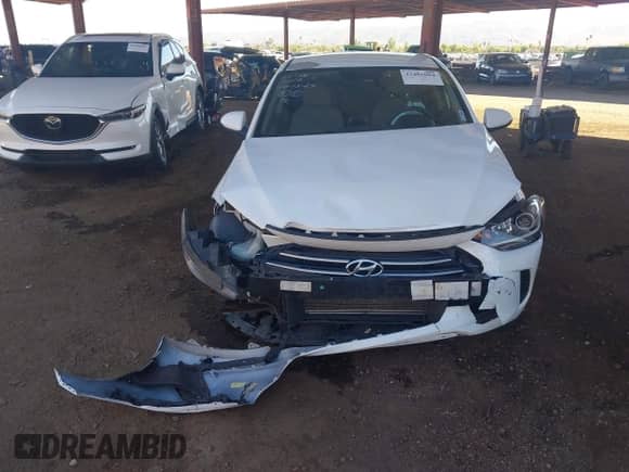 2018 Hyundai Elantra SEL с VIN 5NPD84LF4JH278812, выставлен на аукционе IAAI как лот 43485984 с пробегом 120 017 миль миль и . История ставок и продаж доступна на DreamBid. Изображение 12.
