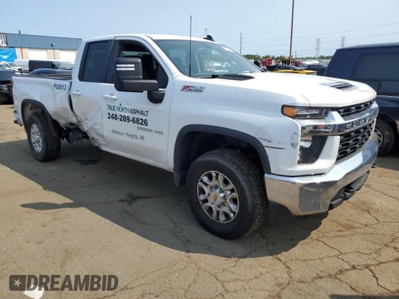✅ 2023 Chevrolet Silverado 2500HD LT • VIN: 1GC5YNE79PF131467 • Lot: 69922114. Listed on Copart with 46,187 mi. Free auction sales archive from the USA and detailed vehicle history report at DreamBid. Image 4.