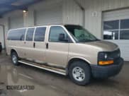 ✅ 2012 Chevrolet Express Passenger 1LS • VIN: 1GAZGZFA1C1125149 • Lot: 51535005. Wystawiony na Copart z przebiegiem 199 166 mil. Bezpłatny archiwum sprzedaży aukcyjnych z USA i szczegółowy raport historii pojazdu na DreamBid. Zdjęcie 4.