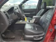 ✅ 2012 Ford Escape XLT • VIN: 1FMCU9DG6CKB87150 • Lot: 58037095. Wystawiony na Copart z przebiegiem 136 710 mil. Bezpłatny archiwum sprzedaży aukcyjnych z USA i szczegółowy raport historii pojazdu na DreamBid. Zdjęcie 7.