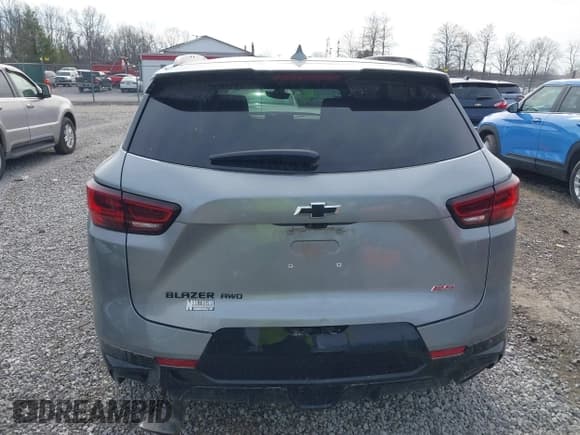 ✅ 2023 Chevrolet Blazer RS • VIN: 3GNKBKRS1PS185611 • Lot: 41779239. Listed on IAAI with 33,209 mi. Free auction sales archive from the USA and detailed vehicle history report at DreamBid. Image 16.