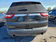 ✅ 2018 Chevrolet Traverse LS • VIN: 1GNERFKW6JJ249616 • Lot: 95398895. Wystawiony na Copart z przebiegiem 97 409 mil. Bezpłatny archiwum sprzedaży aukcyjnych z USA i szczegółowy raport historii pojazdu na DreamBid. Zdjęcie 6.