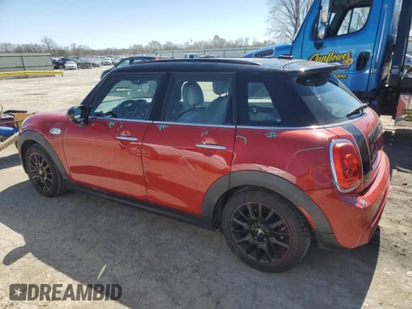 ✅ 2015 MINI Hardtop 4 Door S • VIN: WMWXU3C51F2B58629 • Lot: 50095865. Listed on Copart with 132,653 mi. Free auction sales archive from the USA and detailed vehicle history report at DreamBid. Image 2.