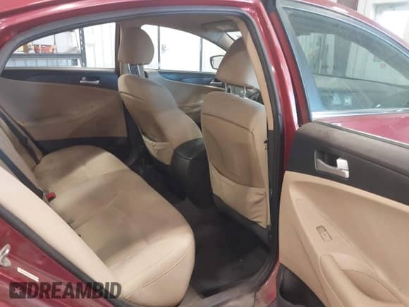 2011 Hyundai Sonata GLS z VIN 5NPEB4AC2BH160502, wystawiony jako IAAI lot #43549345 z przebiegiem 202 666 mil mil oraz . Historia ofert i sprzedaży dostępna na DreamBid. Obrazek 8.