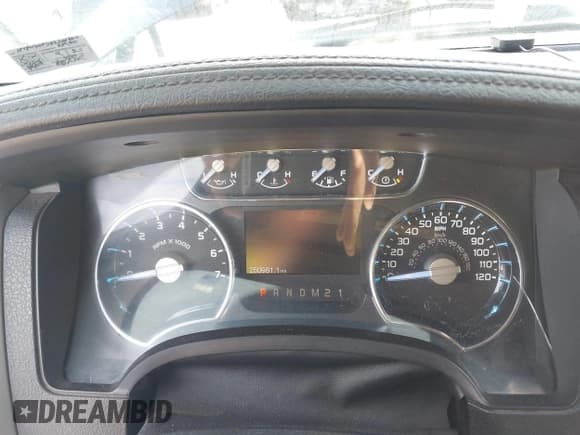 ✅ 2011 Ford F-150 XL • VIN: 1FTFW1EF3BKD55814 • Lot: 42225318. Listed on IAAI with 250,981 mi. Free auction sales archive from the USA and detailed vehicle history report at DreamBid. Image 7.