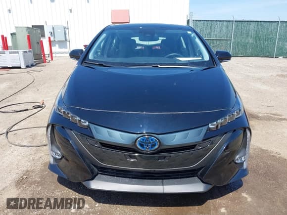 ✅ 2021 Toyota Prius LE • VIN: JTDKAMFP5M3187029 • Lot: 41985248. Wystawiony na IAAI z przebiegiem 16 419 mil. Bezpłatny archiwum sprzedaży aukcyjnych z USA i szczegółowy raport historii pojazdu na DreamBid. Zdjęcie 12.