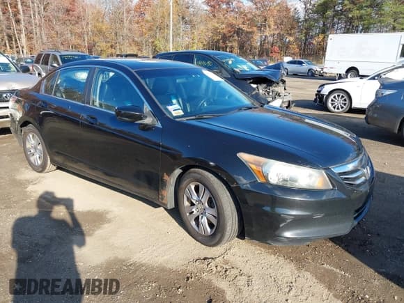 ✅ 2012 Honda Accord SE • VIN: 1HGCP2F63CA154461 • Лот: 43597918. Опубликован ранее на IAAI с пробегом 206 182 миль. Бесплатный доступ к архиву аукционных продаж из США и подробный отчёт об истории автомобиля на DreamBid. Изображение 1.