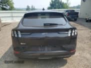 ✅ 2024 Ford Mustang Mach-E GT • VIN: 3FMTK4SX7RMA18798 • Lot: 67620265. Wystawiony na Copart z przebiegiem 16 000 mil. Bezpłatny archiwum sprzedaży aukcyjnych z USA i szczegółowy raport historii pojazdu na DreamBid. Zdjęcie 6.