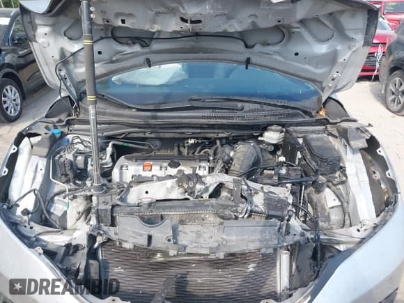 ✅ 2014 Honda CR-V EX-L • VIN: 2HKRM4H70EH715889 • Lot: 43375391. Listed on IAAI with 149,811 mi. Free auction sales archive from the USA and detailed vehicle history report at DreamBid. Image 10.