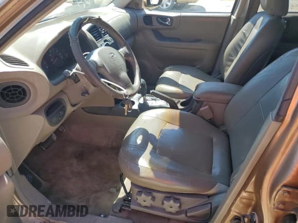 ✅ 2004 Hyundai Santa Fe GLS • VIN: KM8SC13E14U618502 • Lot: 53357435. Listed on Copart with 160,672 mi. Free auction sales archive from the USA and detailed vehicle history report at DreamBid. Image 7.