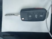 ✅ 2012 Volkswagen Passat SE • VIN: 1VWBP7A35CC071605 • Lot: 43650796. Listed on IAAI with 215,229 mi. Free auction sales archive from the USA and detailed vehicle history report at DreamBid. Image 11.