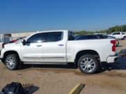 ✅ 2025 Chevrolet Silverado 1500 High Country • VIN: 1GCUKJEL7SZ110059 • Лот: 43449624. Опубликован ранее на IAAI с пробегом 20 466 миль. Бесплатный доступ к архиву аукционных продаж из США и подробный отчёт об истории автомобиля на DreamBid. Изображение 15.