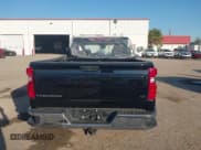 ✅ 2025 Chevrolet Silverado 1500 LT • VIN: 1GCUKDED0SZ120054 • Lot: 43762656. Wystawiony na IAAI z przebiegiem 8 797 mil. Bezpłatny archiwum sprzedaży aukcyjnych z USA i szczegółowy raport historii pojazdu na DreamBid. Zdjęcie 16.